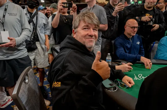 【微扑克】WSOP主赛泡沫圈炸裂：Moneymaker出局，剩下的人全笑了