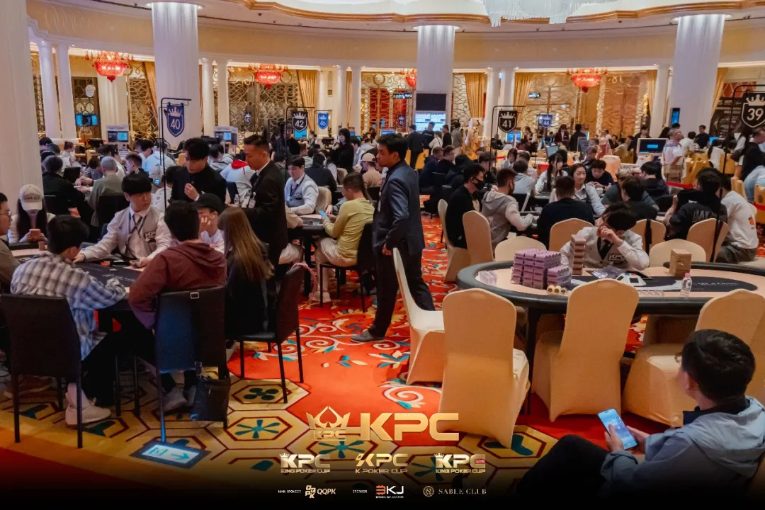 【微扑克】2026KPC济州站｜群雄争锋！主赛事B/C组合共407人次参赛52人晋级，张达森/赵洪军分别登顶小组CL，多场混合游戏持续开启助你摘冠！